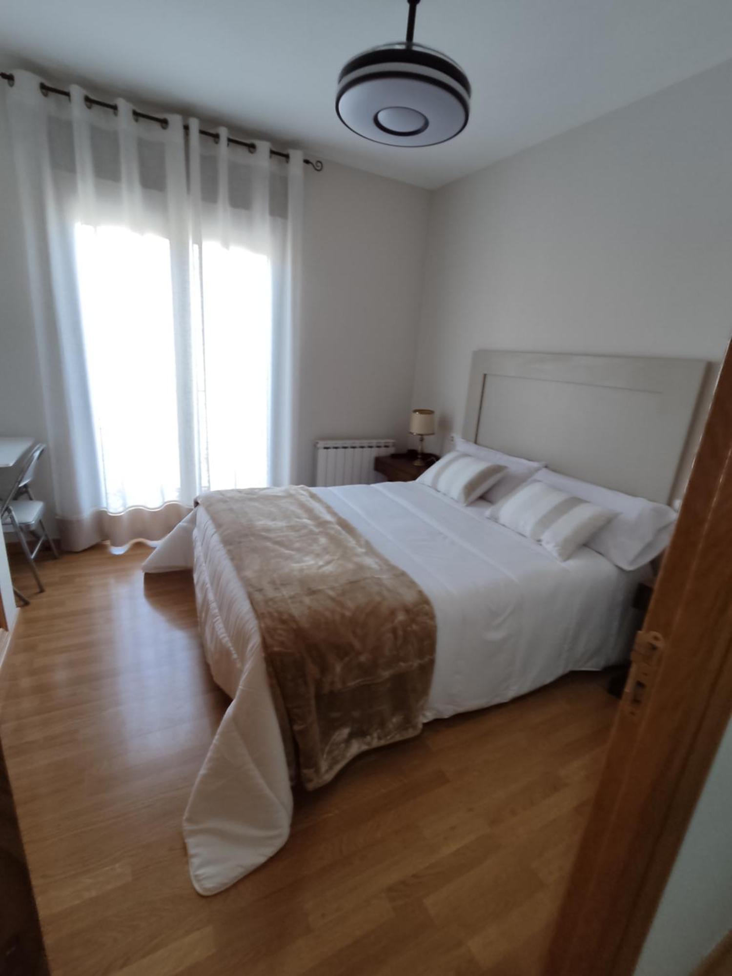 Ferienwohnung Luz De La Avenida Tomelloso Exterior foto